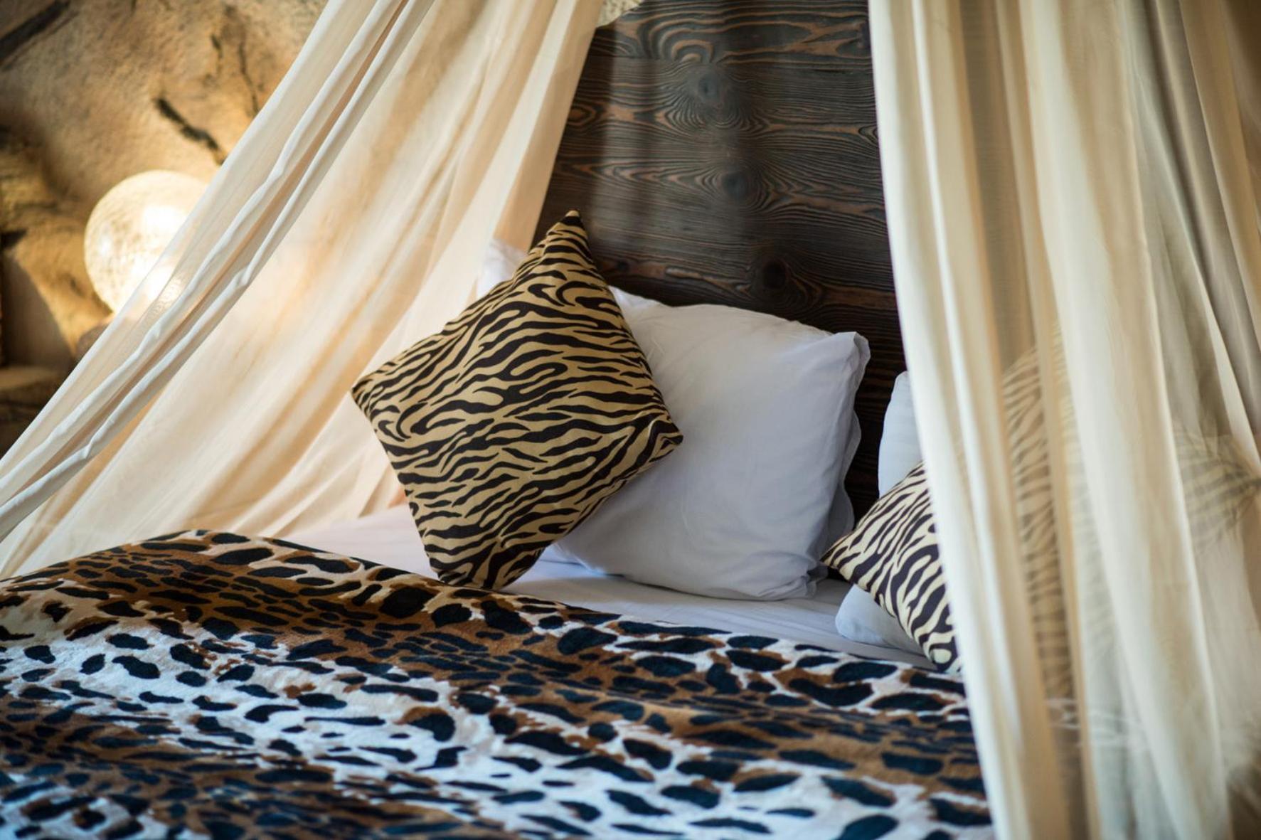 Caves Beach Resort Adults Only Hurghada Exterior foto